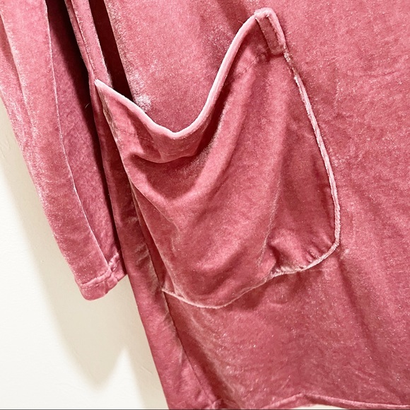 AMARYLLIS Plus Mauve Velvet Draped Duster - Picture 5 of 7